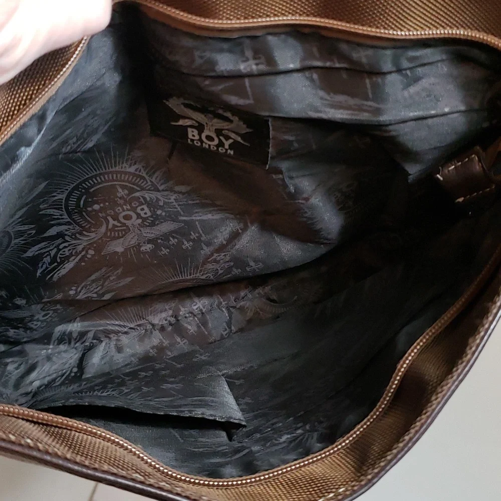 BOY LONDON Messenger Bag Faux Leather and Cordura - Picture 5 of 16